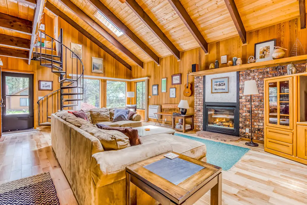 Mountain Meadow Lodge