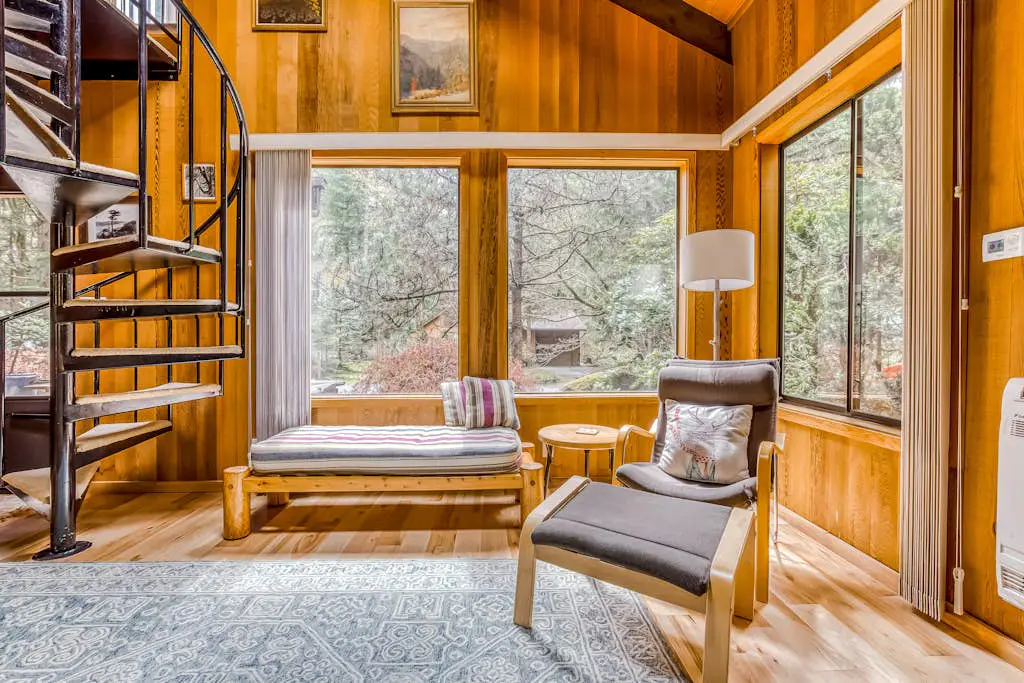 Mountain Meadow Lodge