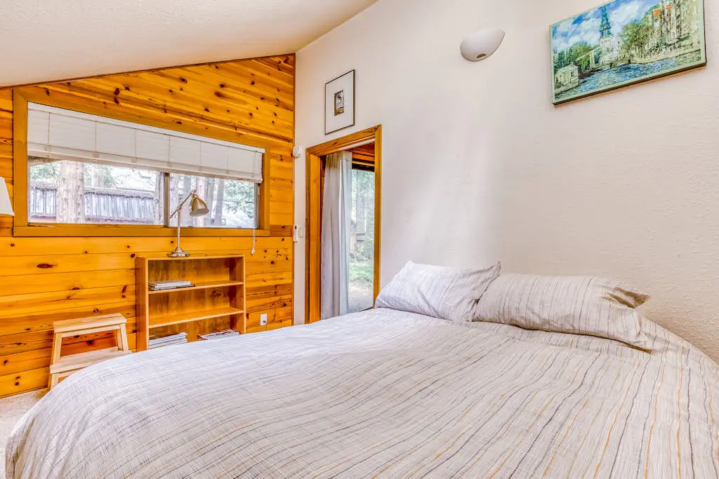 Mountain Meadow Lodge