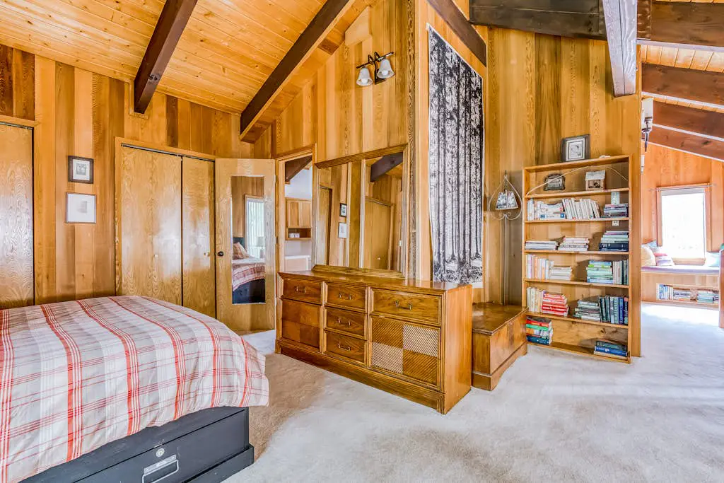 Mountain Meadow Lodge
