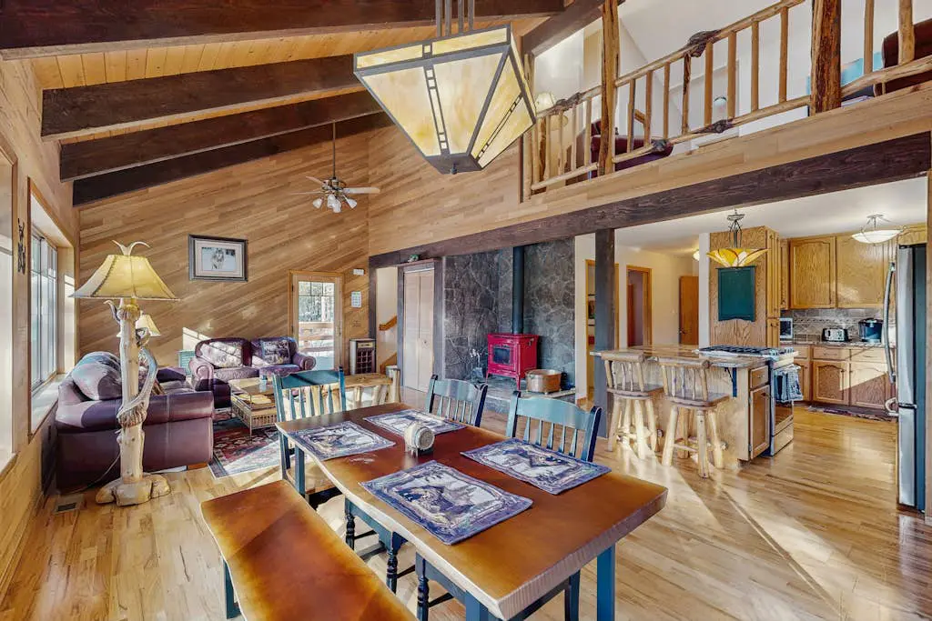 Ponderosa Cabin