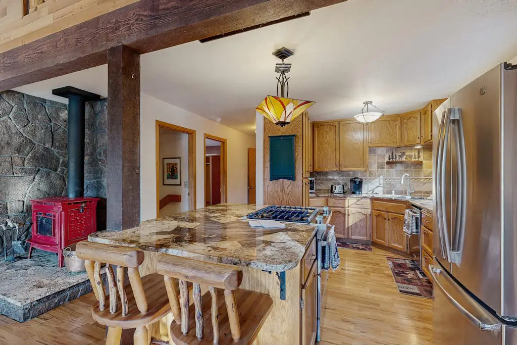 Ponderosa Cabin