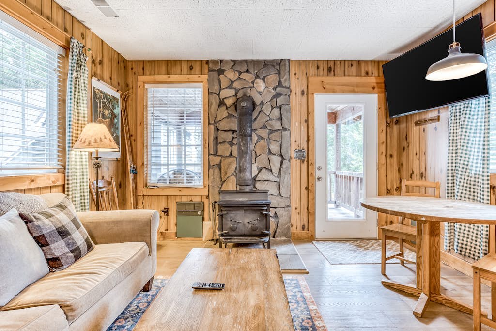 Gretel Cabin