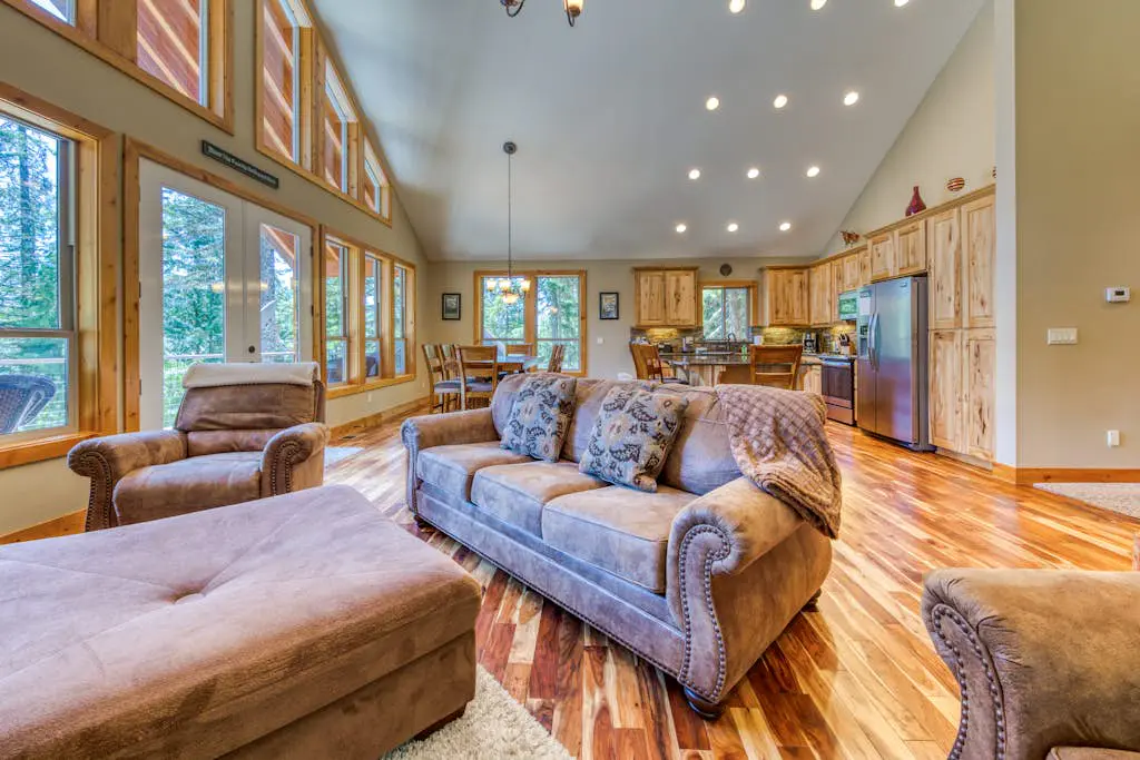 Charming home with hot tub, fireplace & W&D -  in great Government Camp location
