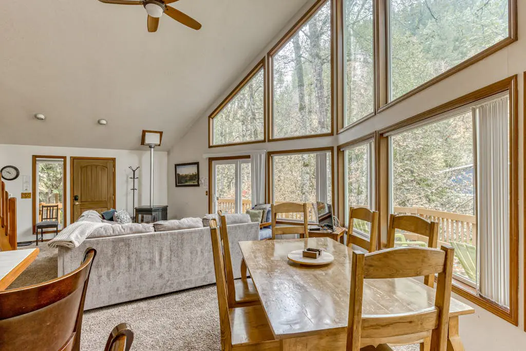 Shadowbrook Chalet