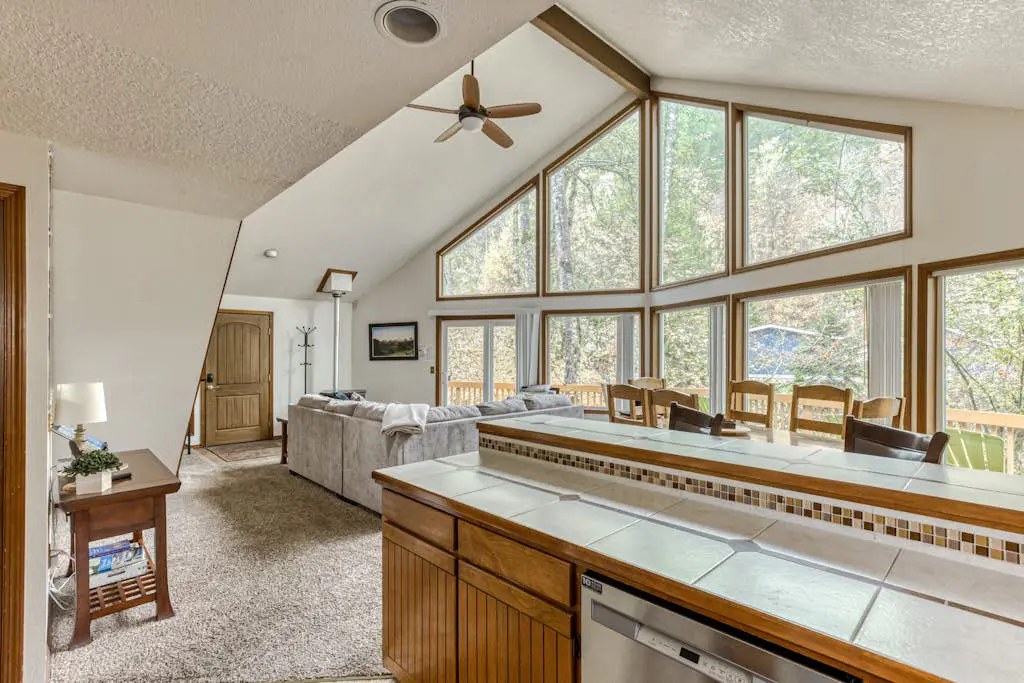 Shadowbrook Chalet
