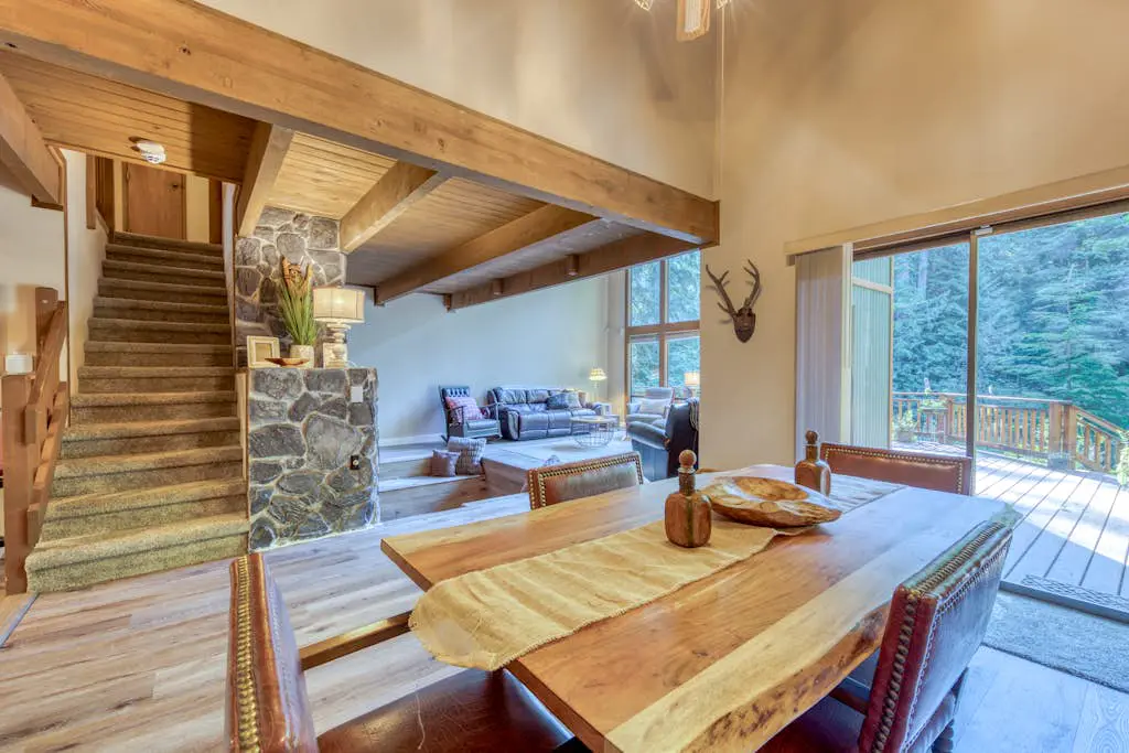 Creekside home with hot tub, deck, & great woodland views