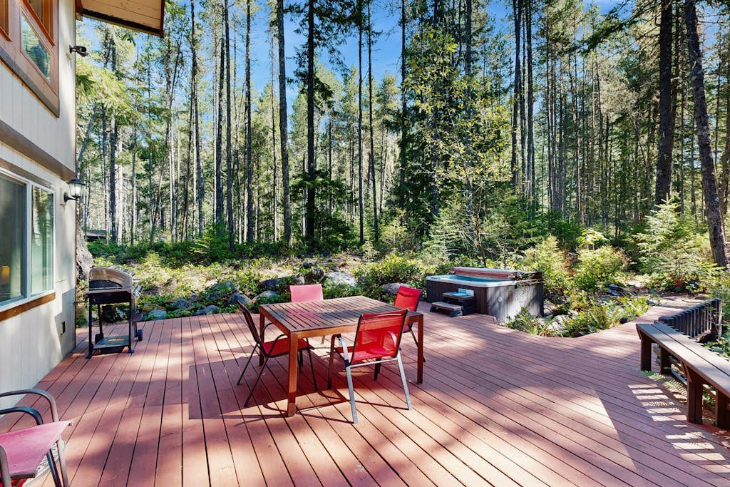 Dog-friendly, A-frame cabin with private hot tub - tranquil setting near skiing