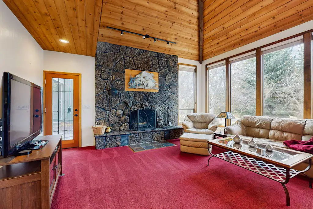 Cozy Bend Getaway