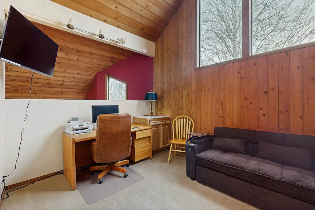 Cozy Bend Getaway