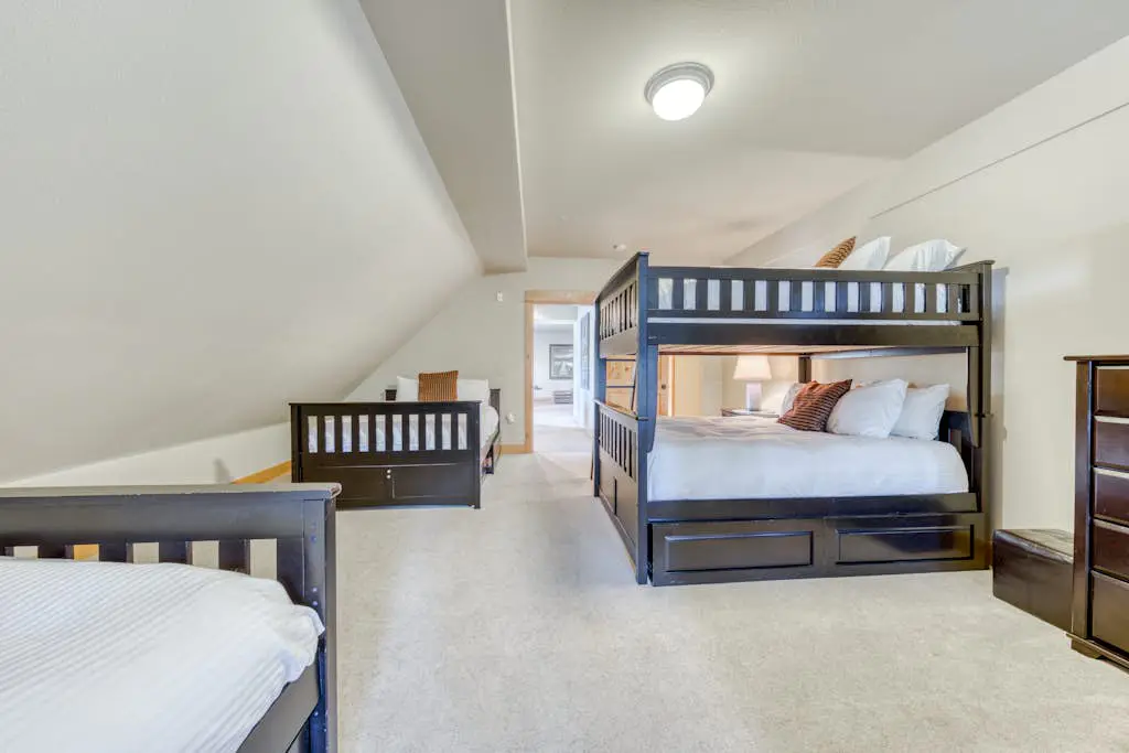 #301  Grand Lodge South Master Suite