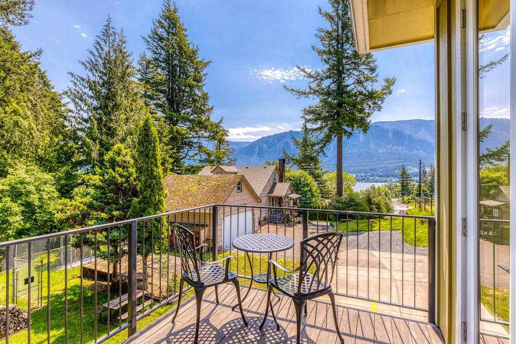 Mountain and river-view home + studio with fireplace, grills, outdoor areas