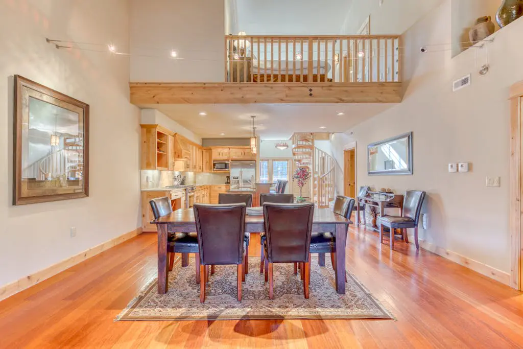 #403 Grand Lodge South Penthouse