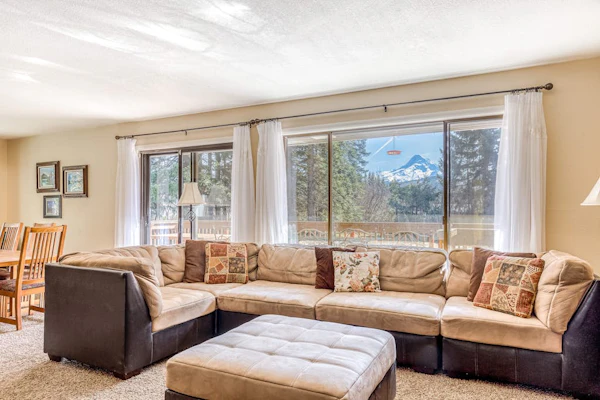 Spacious Two-Story Home w/Private Hot Tub, Free WiFi, & Game Room - Dogs OK