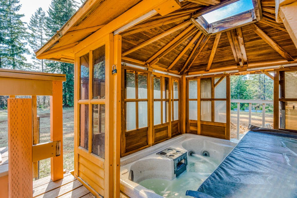 Spacious Two-Story Home withPrivate Hot Tub, Free WiFi, & Game Room - Dogs OK