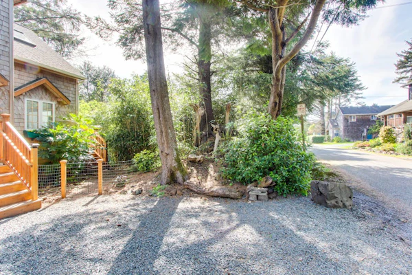 Cute Cottage with Close Beach Access & Free WiFi - Dogs Welcome