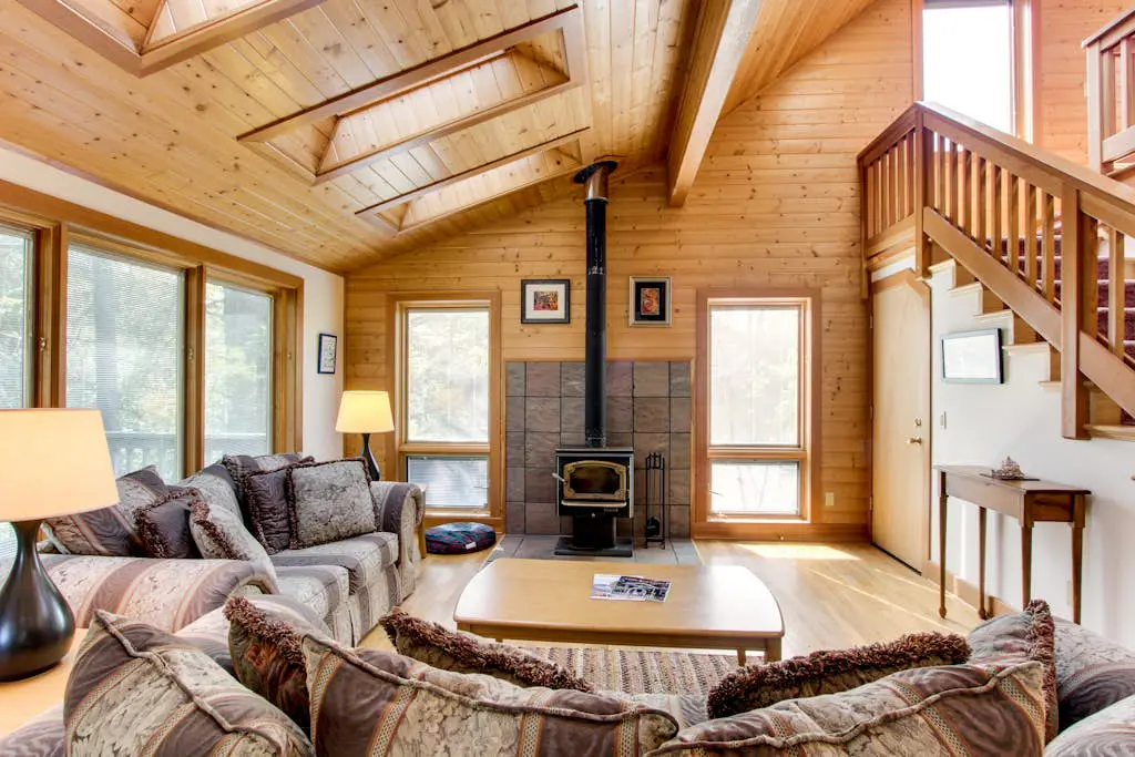 Cute Cottage with Close Beach Access & Free WiFi - Dogs Welcome