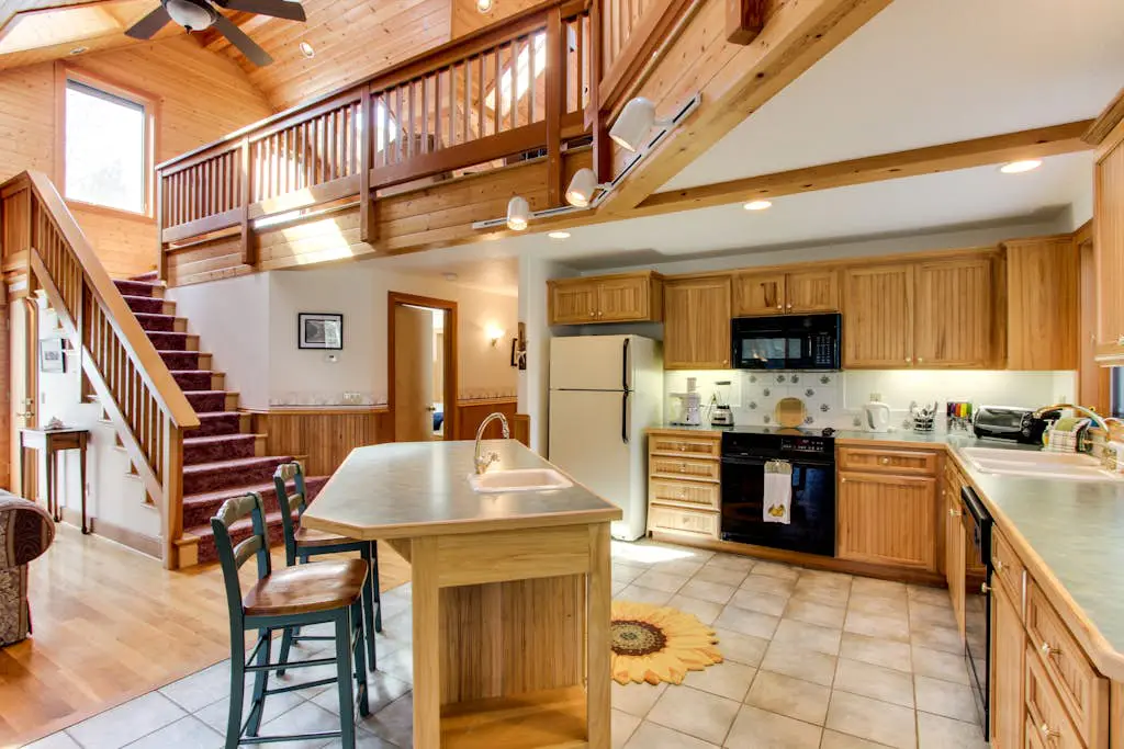 Cute Cottage with Close Beach Access & Free WiFi - Dogs Welcome