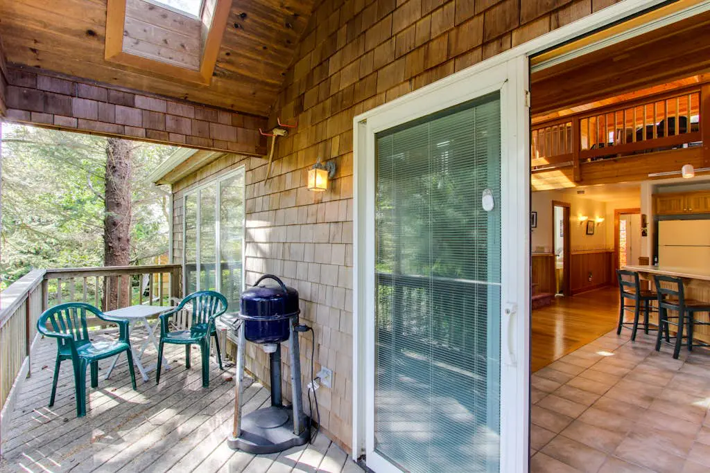 Cute Cottage with Close Beach Access & Free WiFi - Dogs Welcome