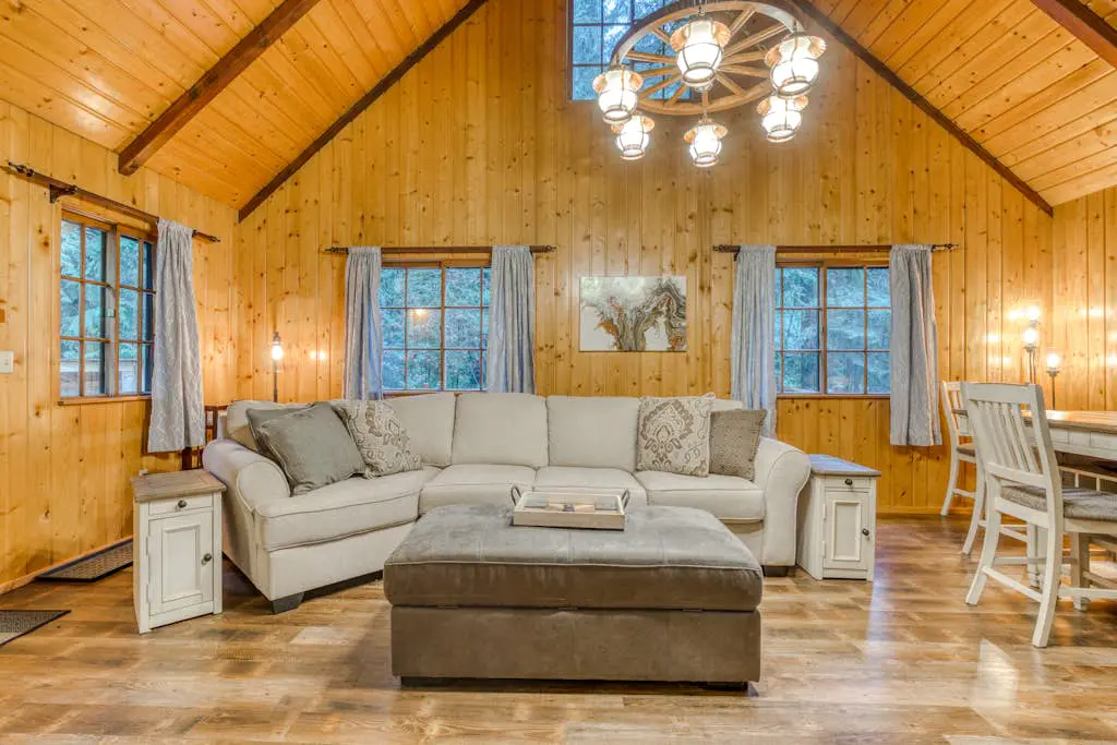 Charming, riverfront cabin with fireplace - dog-friendly