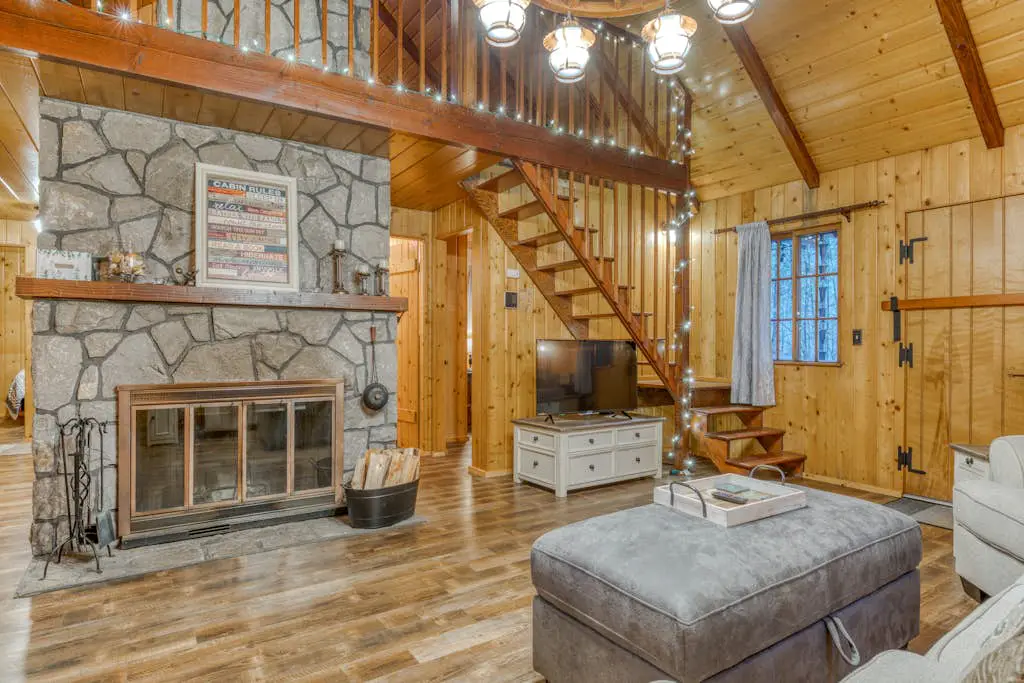 Charming, riverfront cabin with fireplace - dog-friendly