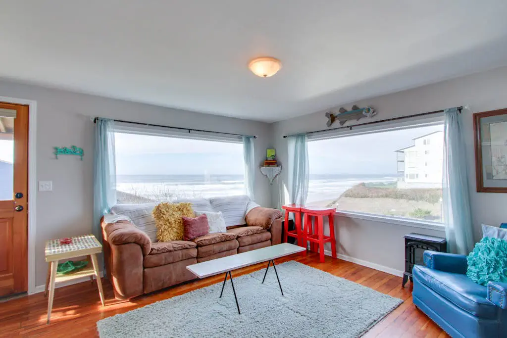 Ocean View Home with Free WiFi and Cable and a Full Kitchen - One Dog is Welcome