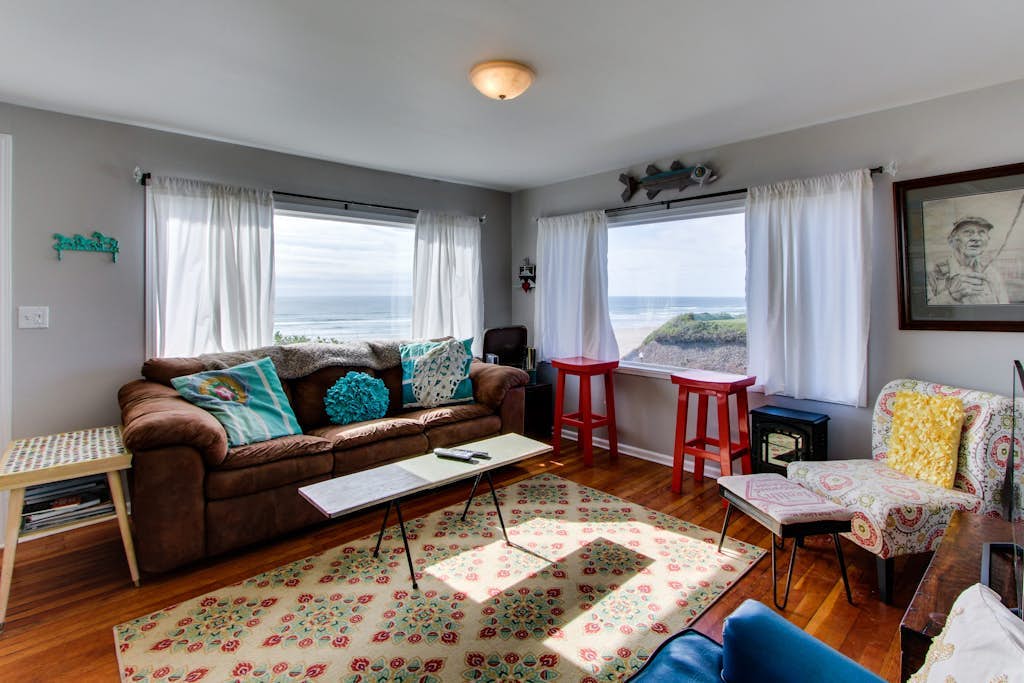 Ocean View Home with Free WiFi and Cable and a Full Kitchen - One Dog is Welcome