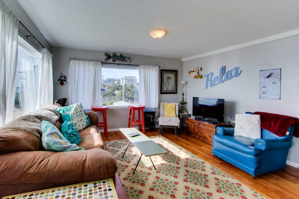 Ocean View Home with Free WiFi and Cable and a Full Kitchen - One Dog is Welcome