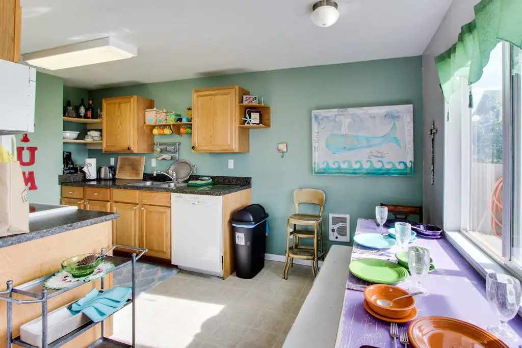 Ocean View Home with Free WiFi and Cable and a Full Kitchen - One Dog is Welcome