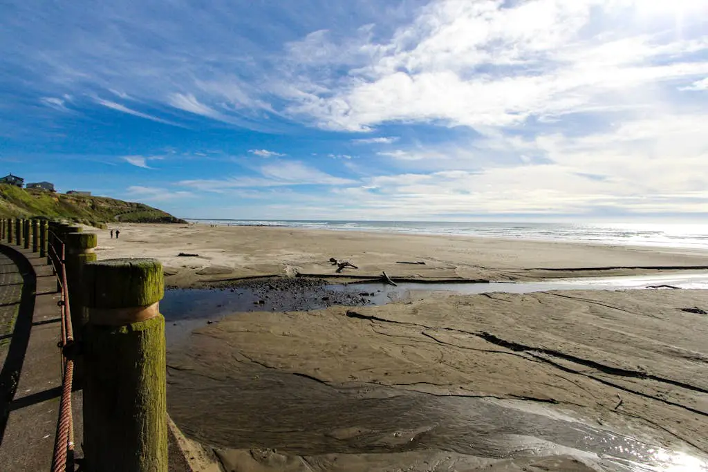 Ocean View Home with Free WiFi and Cable and a Full Kitchen - One Dog is Welcome