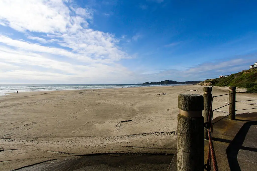 Ocean View Home with Free WiFi and Cable and a Full Kitchen - One Dog is Welcome