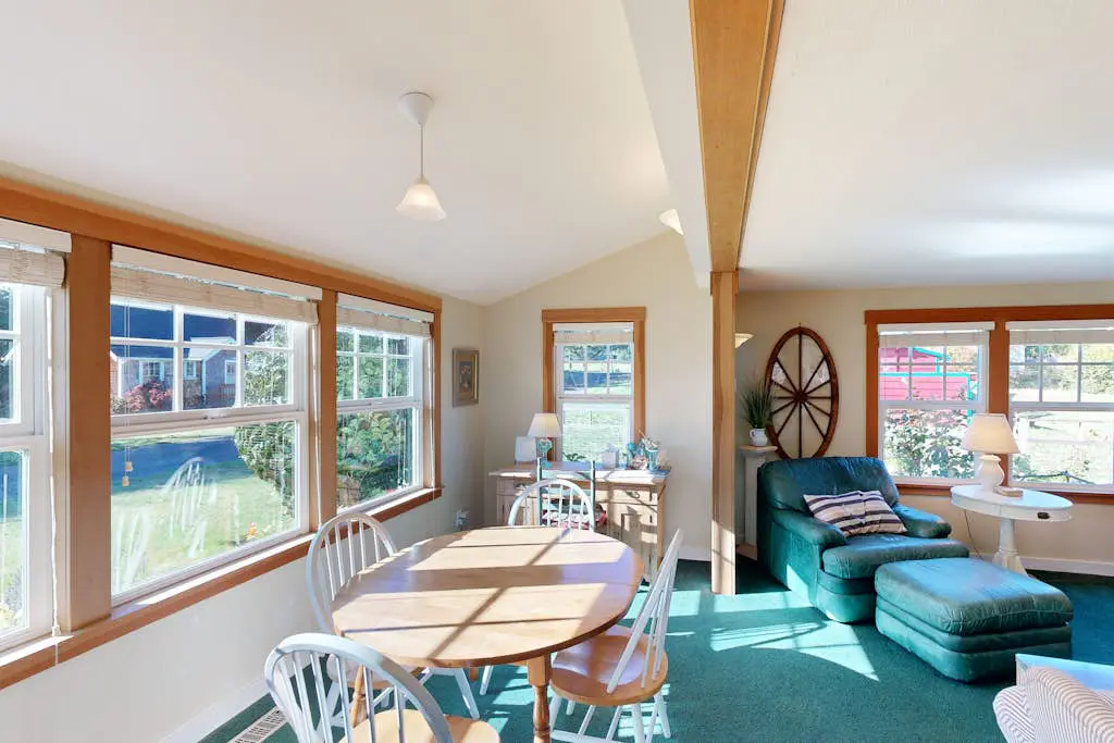Seventh Street Cottage