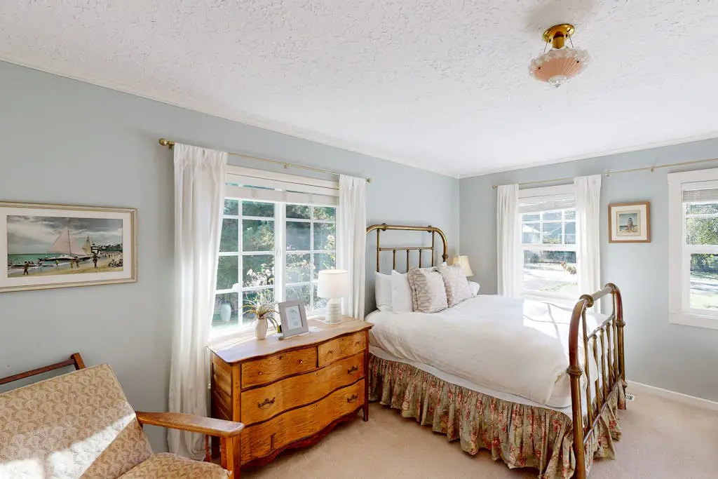 Seventh Street Cottage