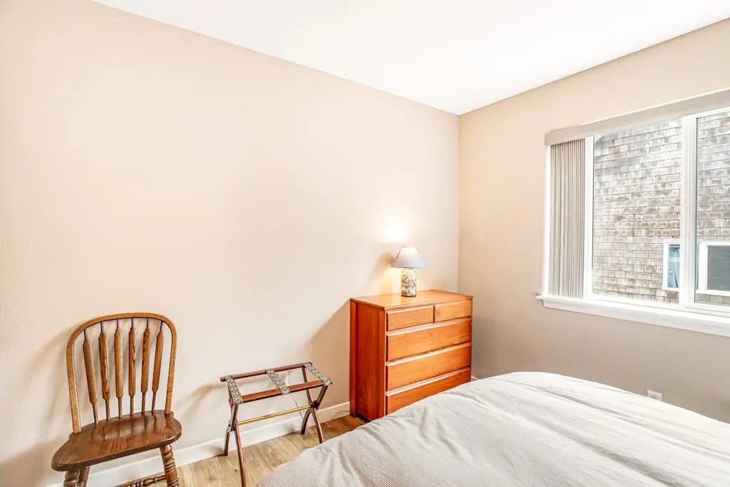 Dog friendly house withspacious deck, gas grill, near Manzanita and the ocean