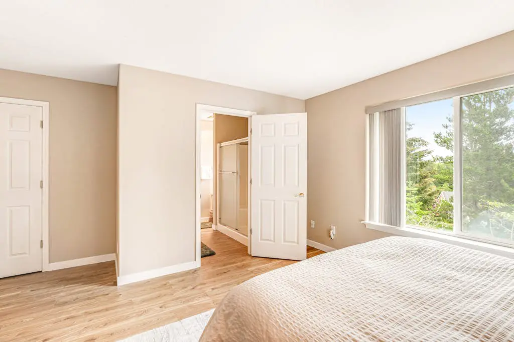 Dog friendly house withspacious deck, gas grill, near Manzanita and the ocean