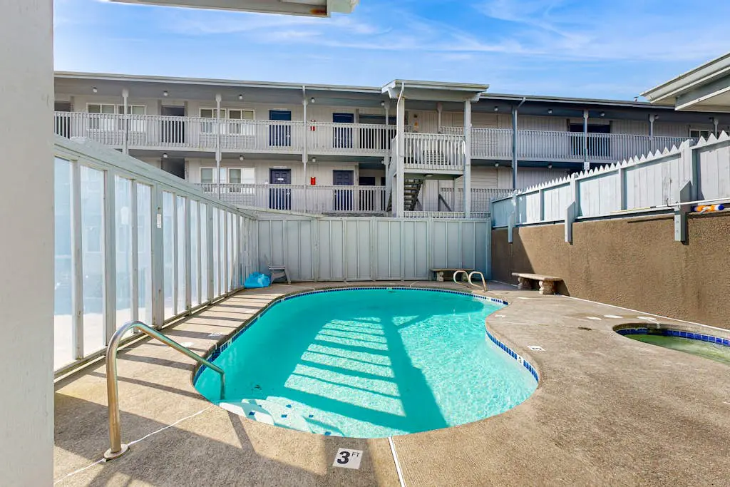 209 Gritz's Hideaway