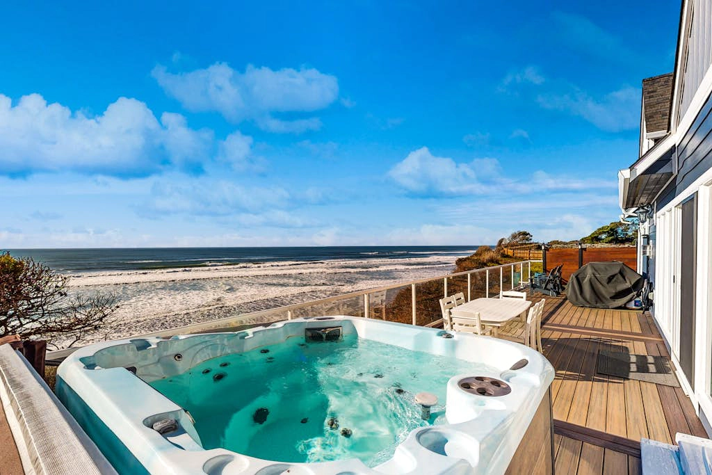 Oceanfront Home with Private Hot Tub, Deck Grill & Uninterrupted Pacific Views