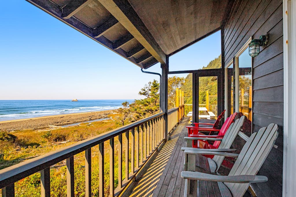 Secluded beachfront home with Pacific Ocean views, fireplace, game room, grill
