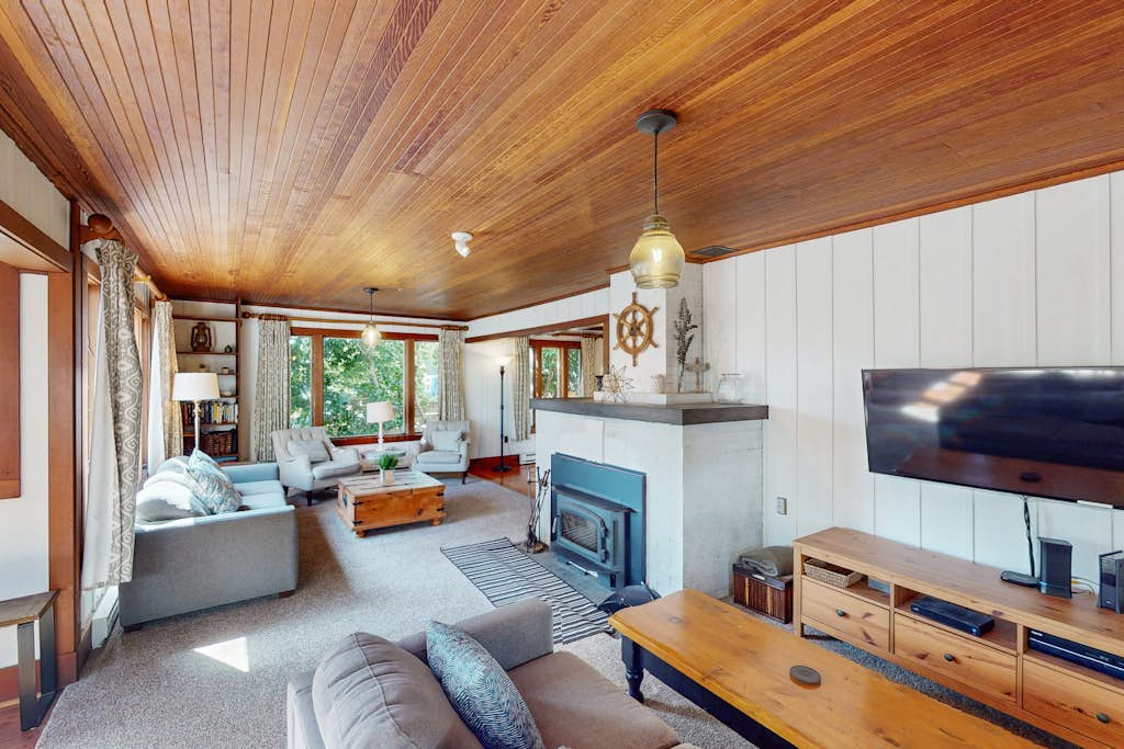 Captain's Corner - MCA 1123