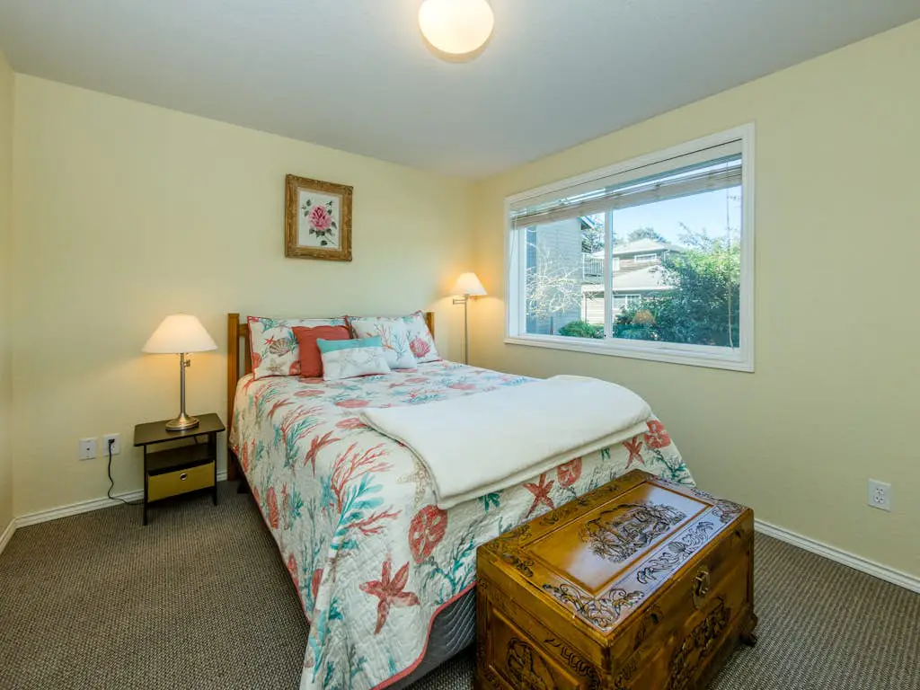 2-story dog-friendly home with beach access, Ping-Pong table, & grill