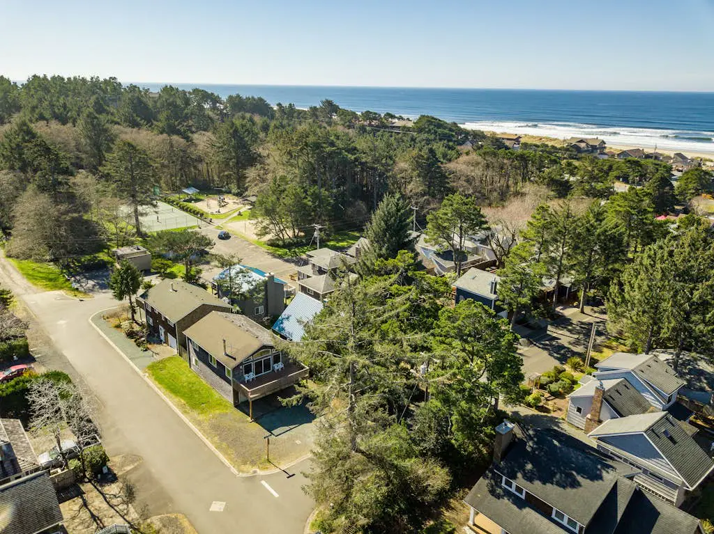 2-story dog-friendly home with beach access, Ping-Pong table, & grill