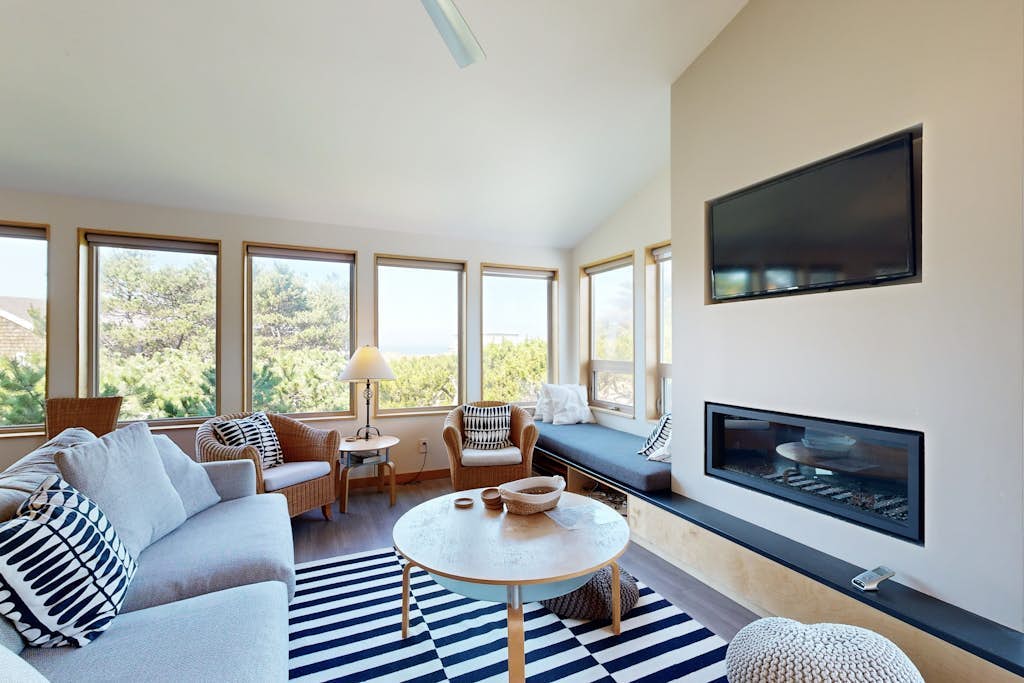 Ocean-view modern masterpiece just 4 houses down from beach - fireplace & grill