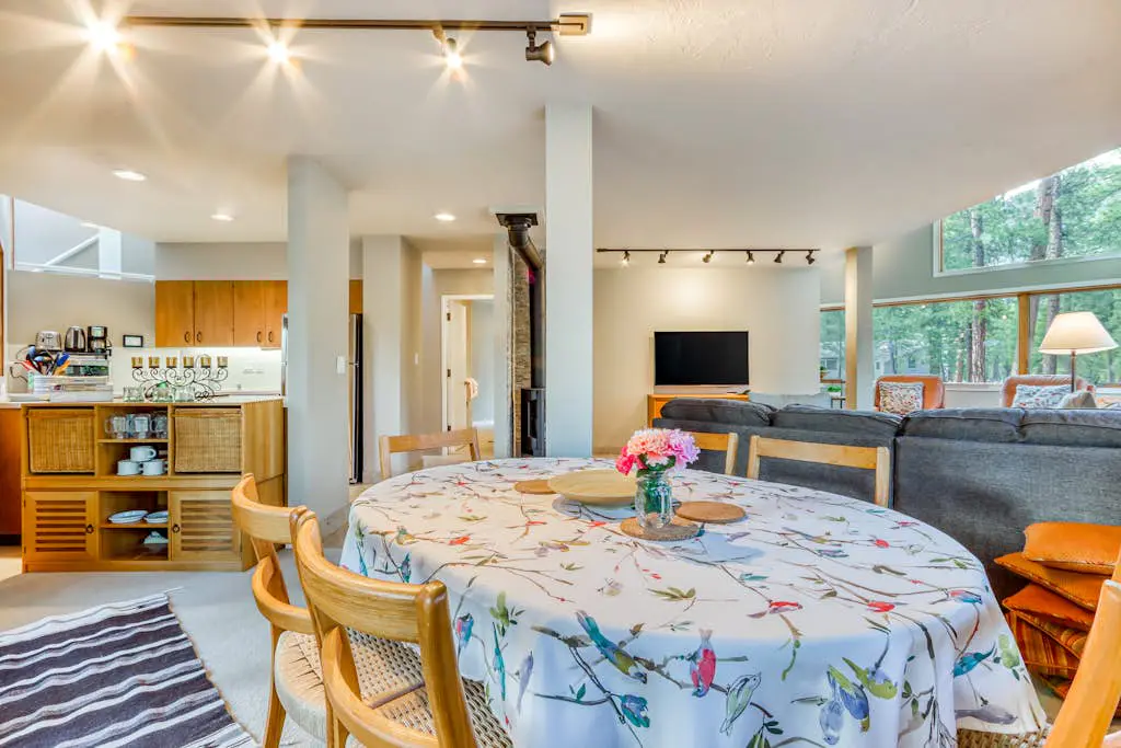 Architect's Masterpiece Black Butte
