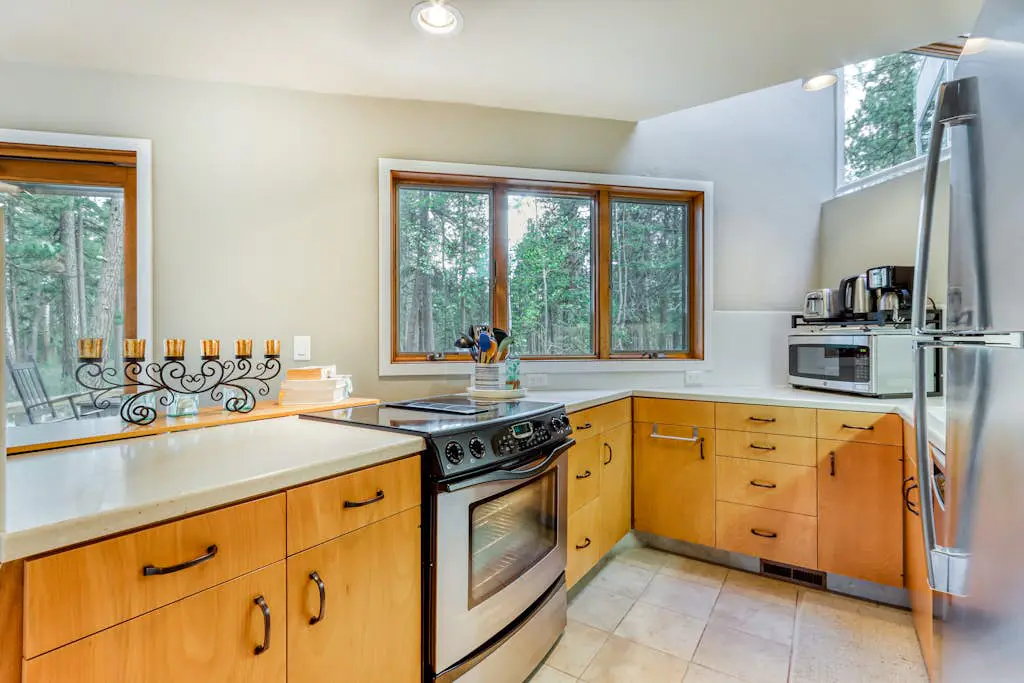 Architect's Masterpiece Black Butte