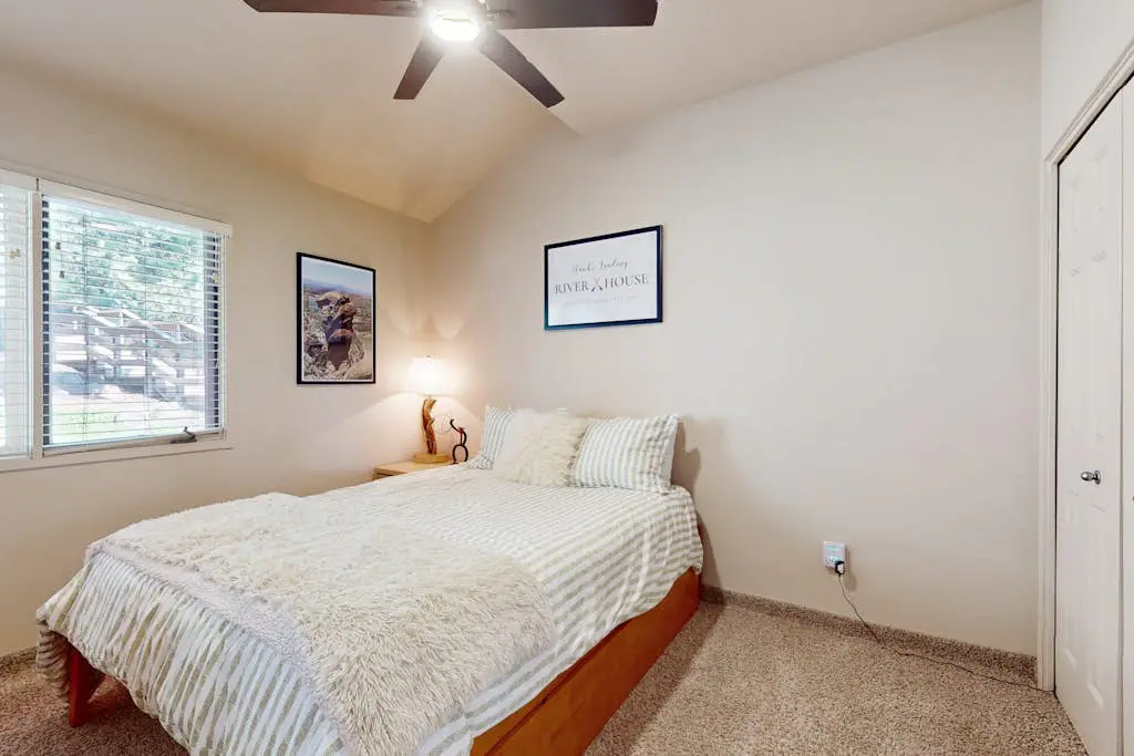 Hawks Landing - River & Mountain Views - Pool, Spa, Water Park, Tennis, Golf