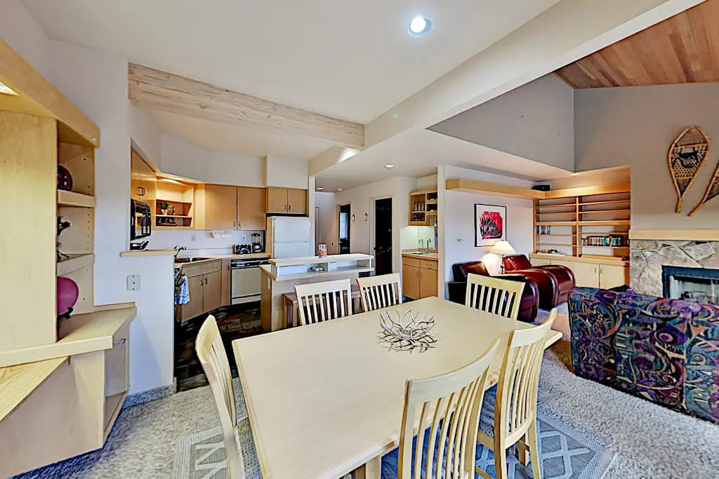 Hawks Landing - River & Mountain Views - Pool, Spa, Water Park, Tennis, Golf