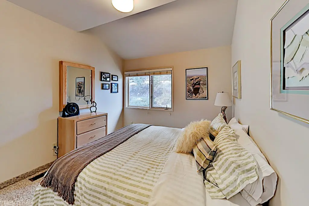 Hawks Landing - River & Mountain Views - Pool, Spa, Water Park, Tennis, Golf
