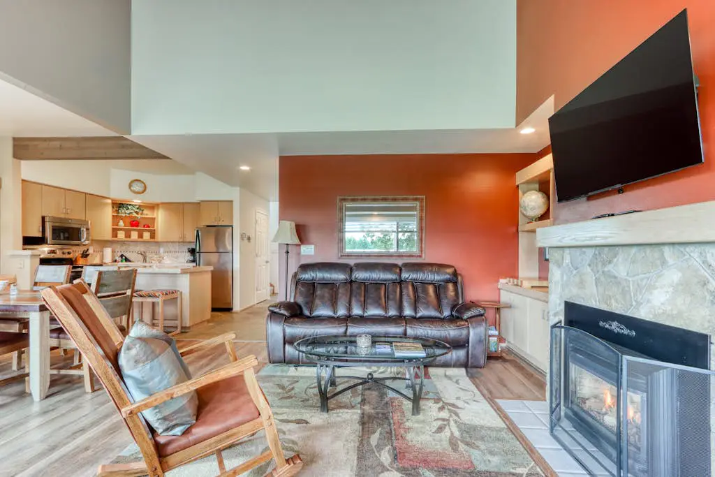 Robin Court Retreat