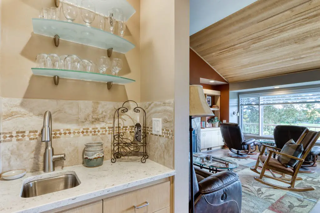 Robin Court Retreat