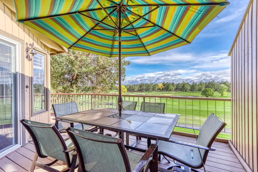 Robin Court Retreat
